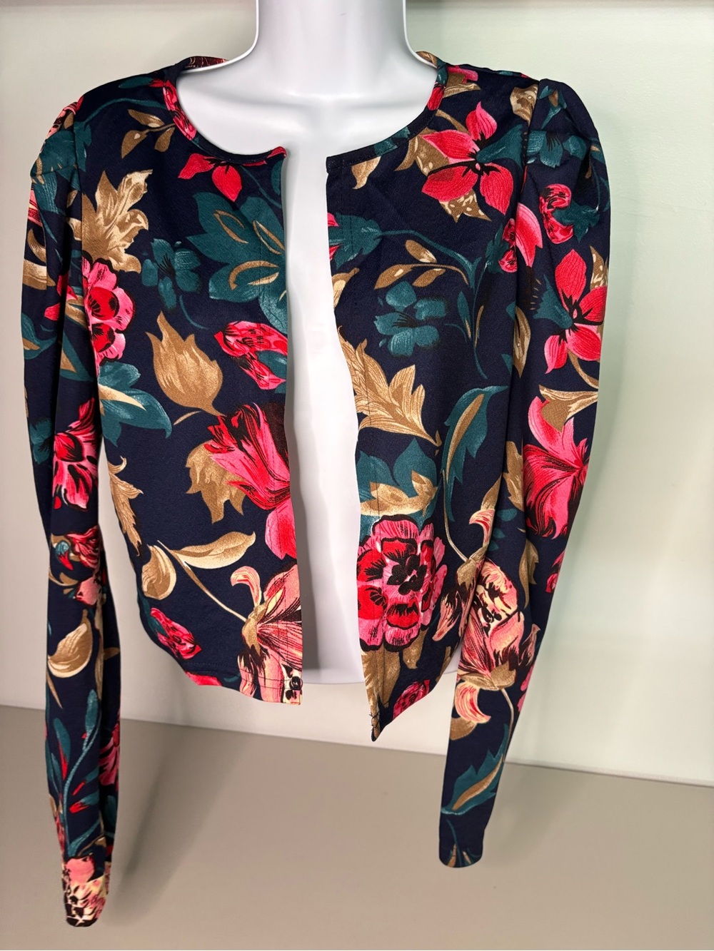 Floral Long-Sleeve Crop Cardigan